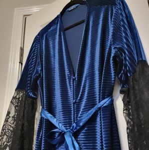 Royal Blue Velvet And Lace Robe